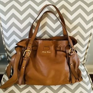 Authentic Miu Miu leather tote bag 🧡🧡🧡
